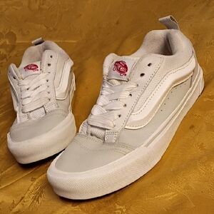VANS White and Gray Sneakers with Red Logo Men's 6.5 Women's 8.0